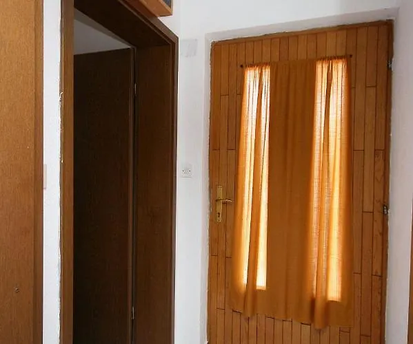 アパート By The Sea Mastrinka, Ciovo - 4648 トロギール