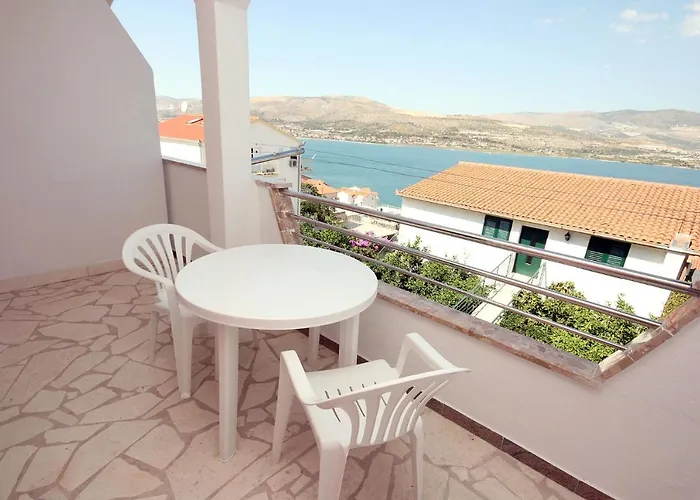 Appartement By The Sea Mastrinka, Ciovo - 4648 Trogir